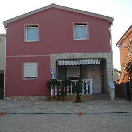 Apartments Niko Vir Pokoj fotografie