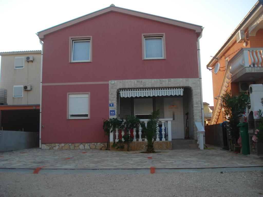 Apartments Niko Vir Pokoj fotografie